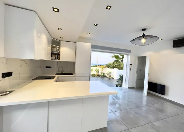 8 Pers A 30m De La Vila *