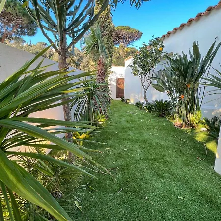 8 Pers A 30m De La סן-מקסים