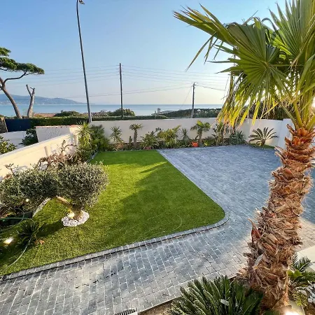 8 Pers A 30m De La Sainte-Maxime