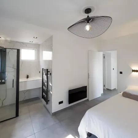 Villa 8 Pers A 30m De La *