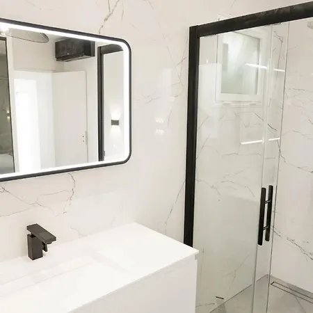 8 Pers A 30m De La Villa *